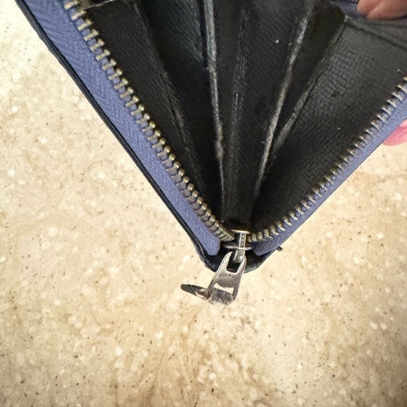 Coach F53426 Star Canyon Quinn Limited Edition Black/Blue Leather Wallet - Picture 6 of 16